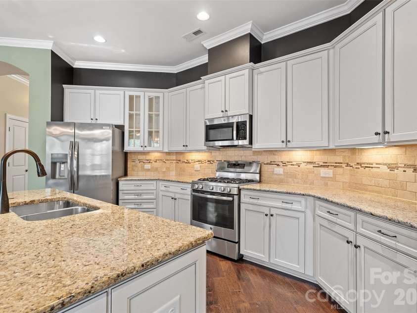 11633 Bradford Park Drive, Davidson, NC 28036.  MLS# CAR4399218, YatesRealty ID 2862. 