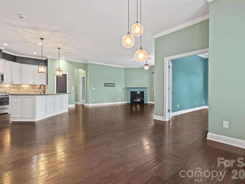 11633 Bradford Park Drive, Davidson, NC 28036.  MLS# CAR4399218, YatesRealty ID 2862. 