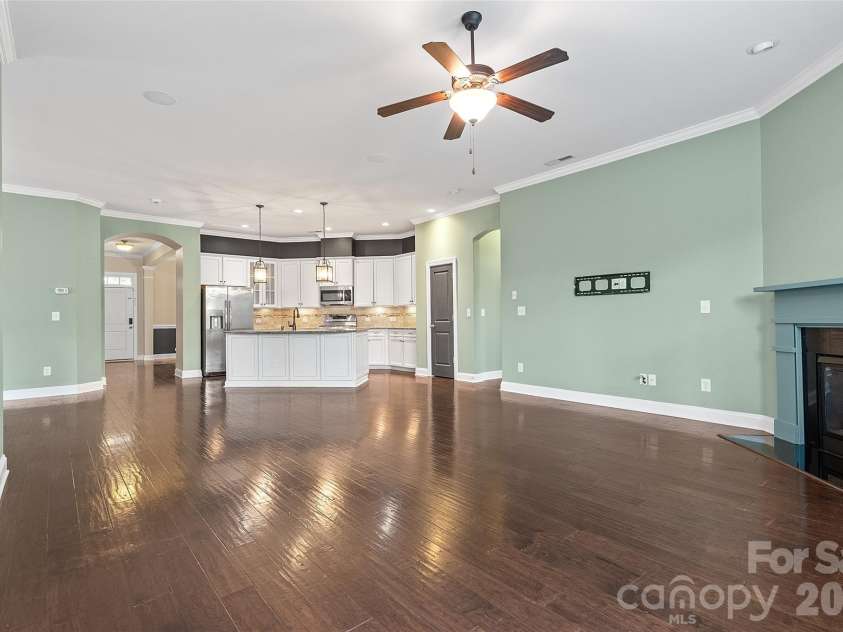 11633 Bradford Park Drive, Davidson, NC 28036.  MLS# CAR4399218, YatesRealty ID 2862. 