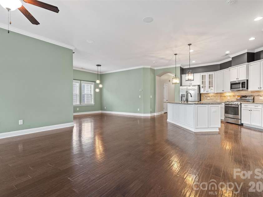 11633 Bradford Park Drive, Davidson, NC 28036.  MLS# CAR4399218, YatesRealty ID 2862. 
