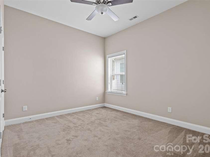 11633 Bradford Park Drive, Davidson, NC 28036.  MLS# CAR4399218, YatesRealty ID 2862. 