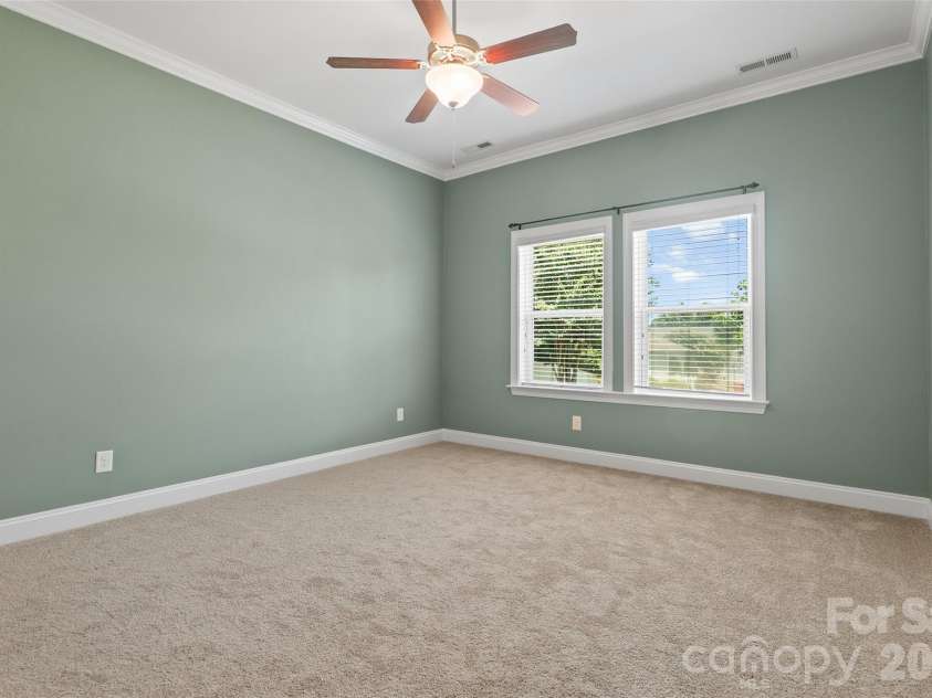 11633 Bradford Park Drive, Davidson, NC 28036.  MLS# CAR4399218, YatesRealty ID 2862. 