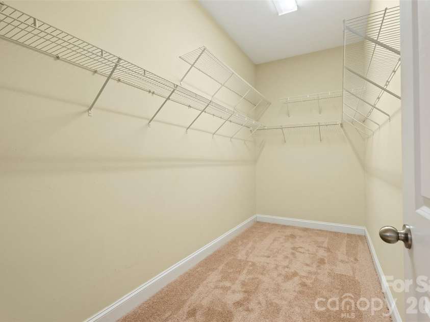 11633 Bradford Park Drive, Davidson, NC 28036.  MLS# CAR4399218, YatesRealty ID 2862. 