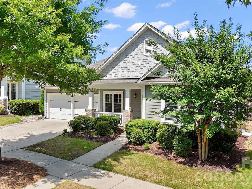 11633 Bradford Park Drive, Davidson, NC 28036.  MLS# CAR4399218, YatesRealty ID 2862. 