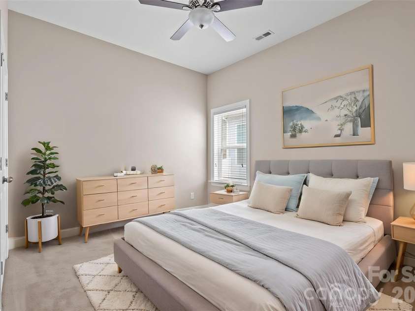 11633 Bradford Park Drive, Davidson, NC 28036.  MLS# CAR4399218, YatesRealty ID 2862. 