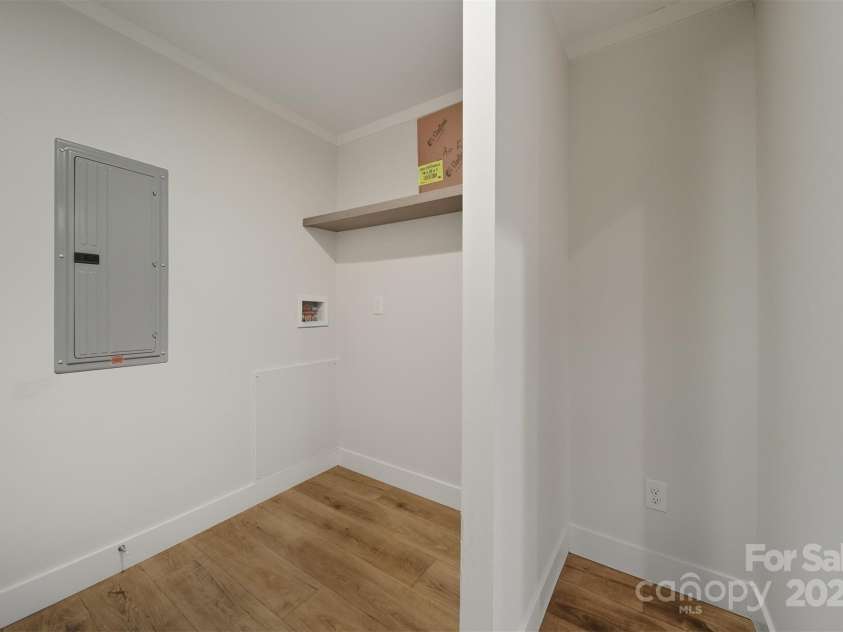 1411 Cliffside Place, Lenoir, NC 28645.  MLS# CAR4298525, YatesRealty ID 2862. 