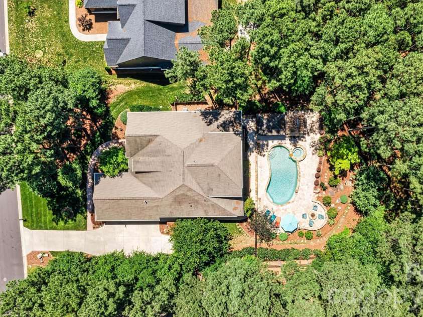 108 Heron Cove Drive, Mount Holly, NC 28120.  MLS# CAR4388382, YatesRealty ID 28621. 