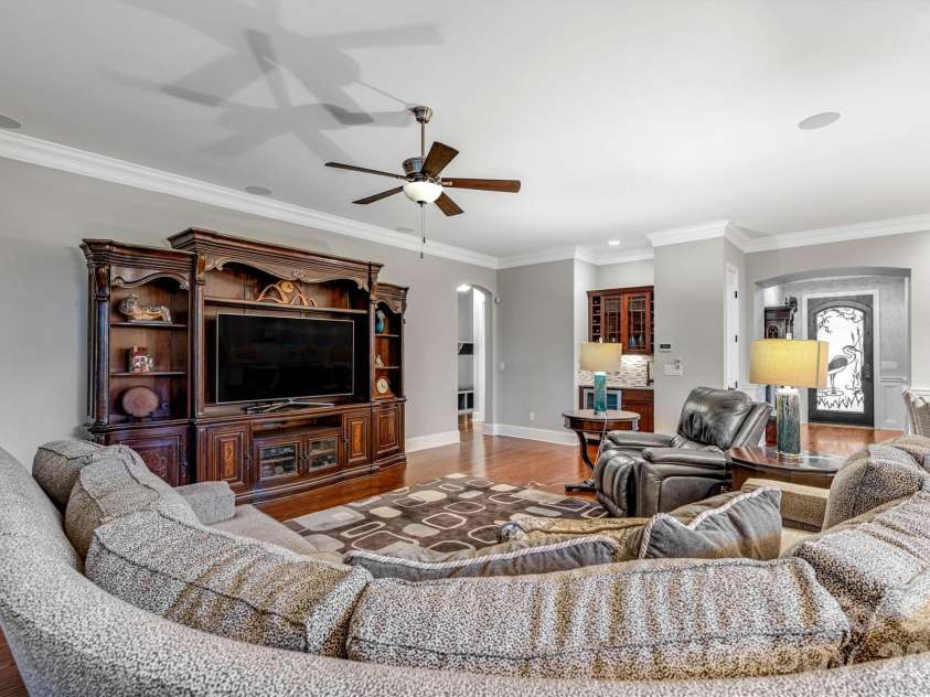 108 Heron Cove Drive, Mount Holly, NC 28120.  MLS# CAR4388382, YatesRealty ID 28621. 