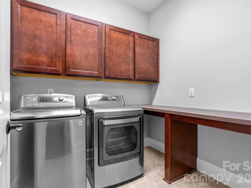 108 Heron Cove Drive, Mount Holly, NC 28120.  MLS# CAR4388382, YatesRealty ID 28621. 