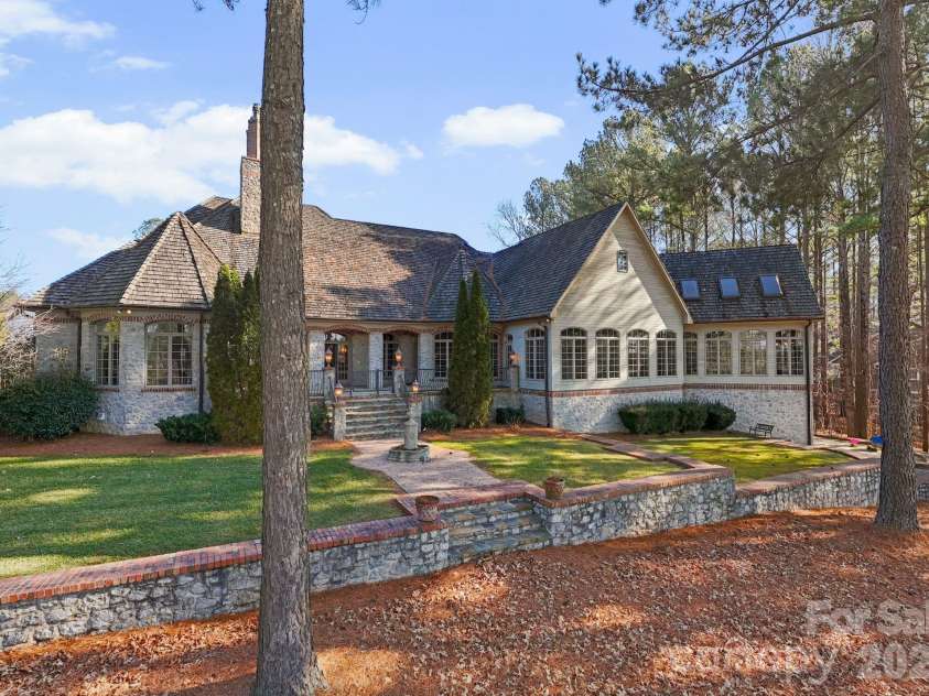 1515 Baltusrol Drive, Denver, NC 28037.  MLS# CAR4224856, YatesRealty ID 28621. A few steps away from the 16th.