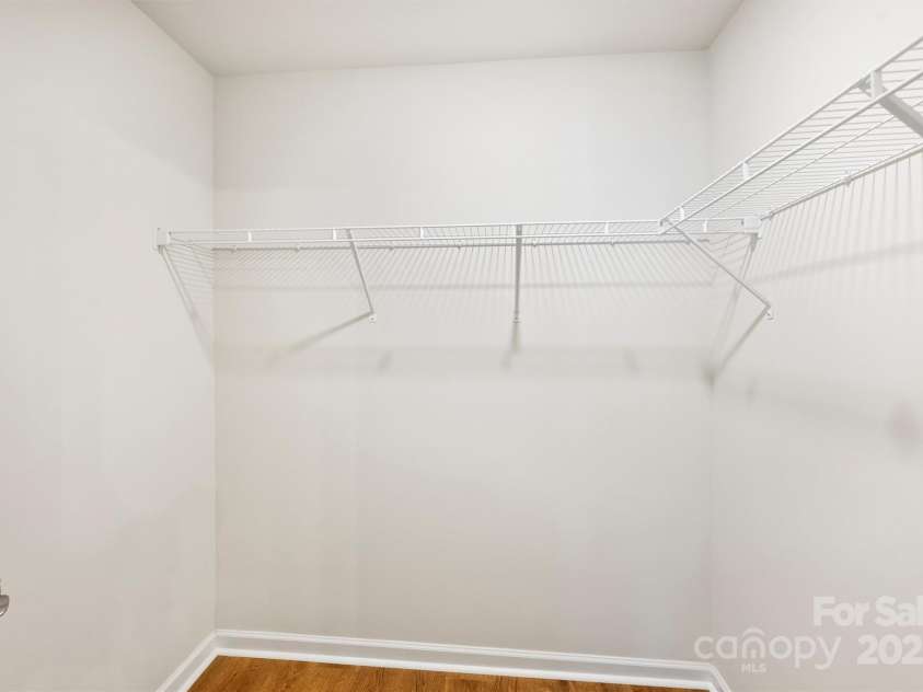 2405 Via del Conte Alley, Charlotte, NC 28205.  MLS# CAR4284982, YatesRealty ID 28622. 