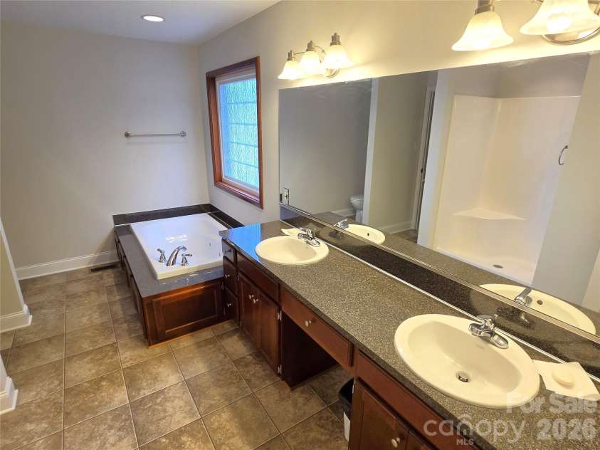 1700 Sassafras Lane, Newton, NC 28658.  MLS# CAR4390298, YatesRealty ID 28623. 