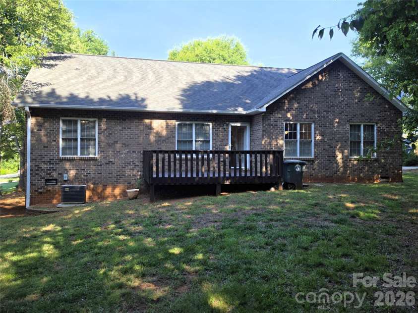 1700 Sassafras Lane, Newton, NC 28658.  MLS# CAR4390298, YatesRealty ID 28623. 