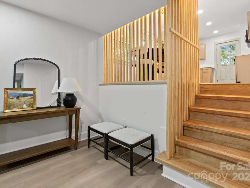 6715 Olde Savannah Road, Charlotte, NC 28227.  MLS# CAR4279168, YatesRealty ID 28625. 