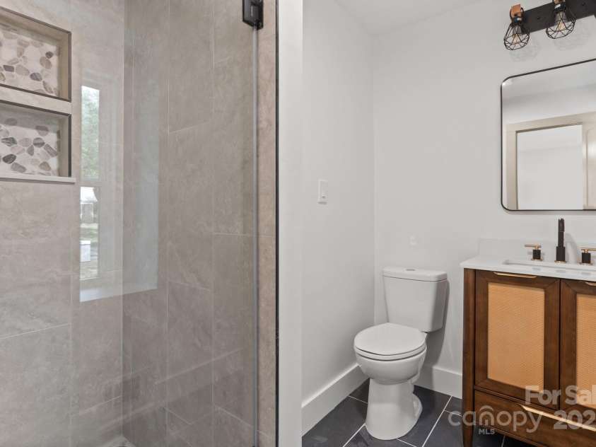 6715 Olde Savannah Road, Charlotte, NC 28227.  MLS# CAR4279168, YatesRealty ID 28625. 