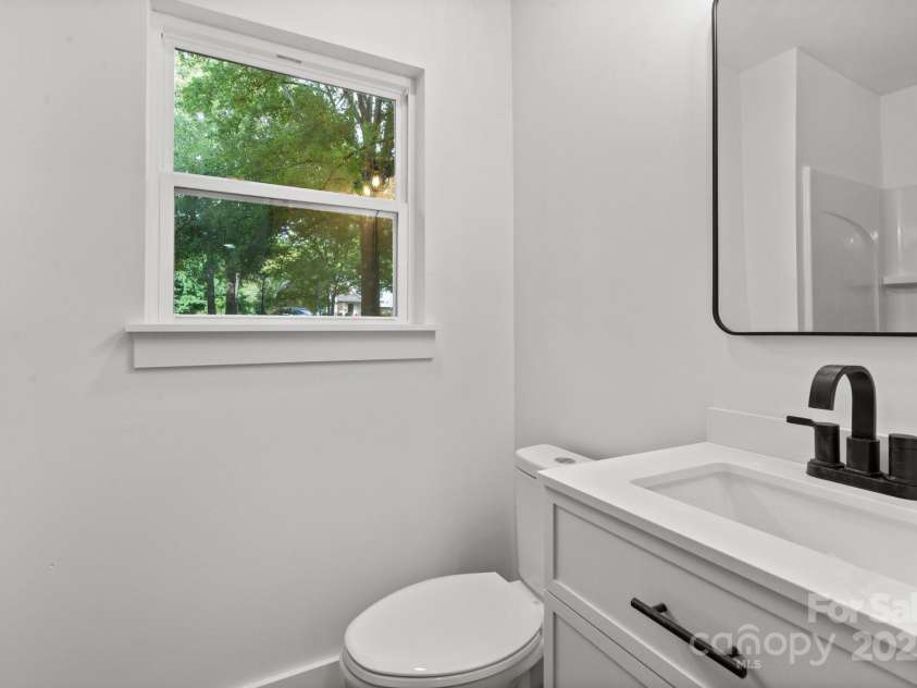 6715 Olde Savannah Road, Charlotte, NC 28227.  MLS# CAR4279168, YatesRealty ID 28625. 