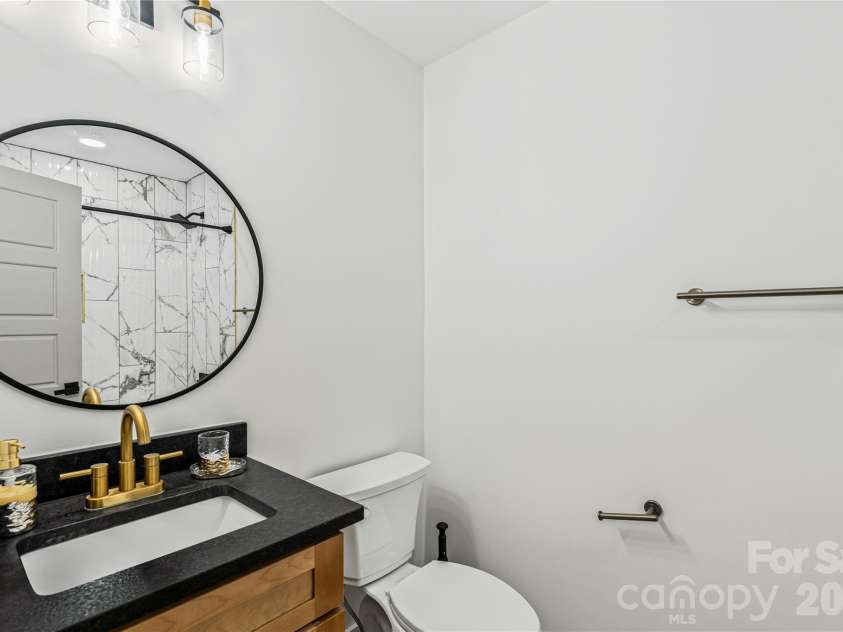 833 Knowles Drive, Dallas, NC 28034.  MLS# CAR4383979, YatesRealty ID 28627. 