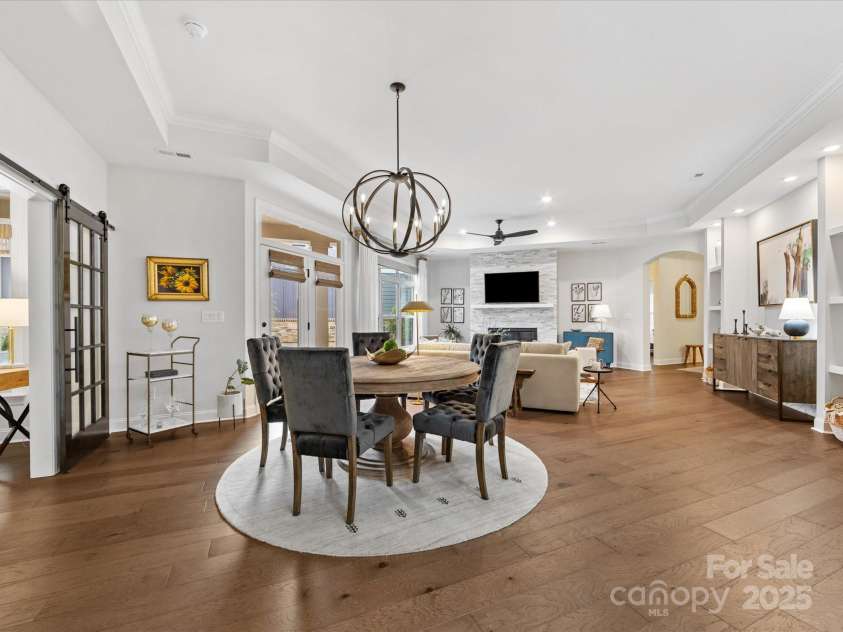 2011 Trailwood Drive, Matthews, NC 28104.  MLS# CAR4234466, YatesRealty ID 28628. 