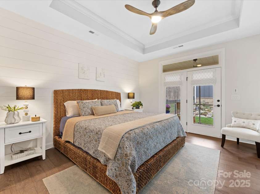 2011 Trailwood Drive, Matthews, NC 28104.  MLS# CAR4234466, YatesRealty ID 28628. 