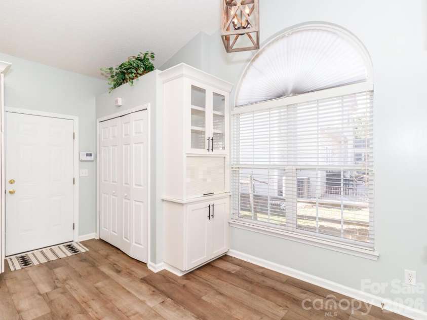 6425 Tunston Lane, Charlotte, NC 28269.  MLS# CAR4335709, YatesRealty ID 2863. 