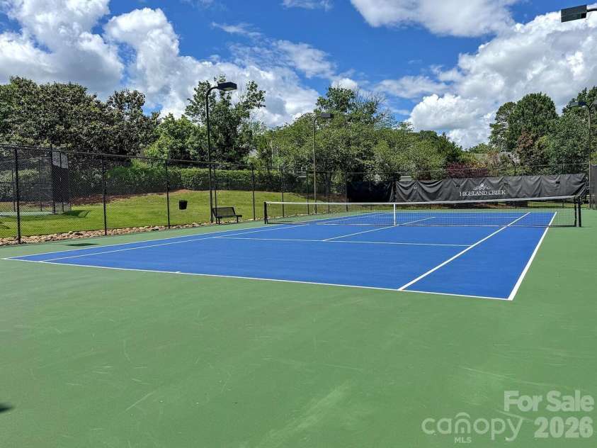 6425 Tunston Lane, Charlotte, NC 28269.  MLS# CAR4335709, YatesRealty ID 2863. 