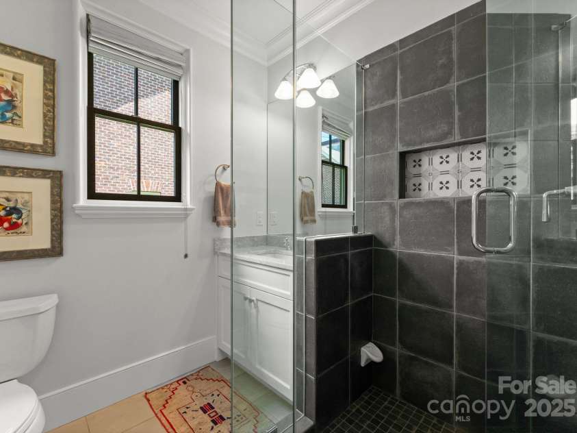 1160 Kings Drive, Charlotte, NC 28207.  MLS# CAR4261290, YatesRealty ID 28630. Full Bath 3