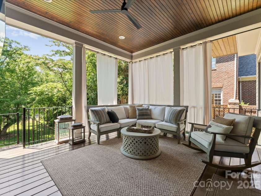1160 Kings Drive, Charlotte, NC 28207.  MLS# CAR4261290, YatesRealty ID 28630. Screened Porch