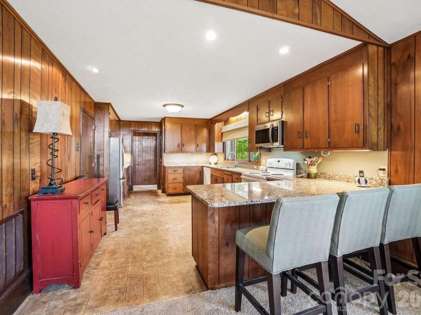 3 Greenbriar Woods Circle, Etowah, NC 28729.  MLS# CAR4380056, YatesRealty ID 28630. 