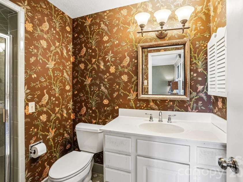 3 Greenbriar Woods Circle, Etowah, NC 28729.  MLS# CAR4380056, YatesRealty ID 28630. 