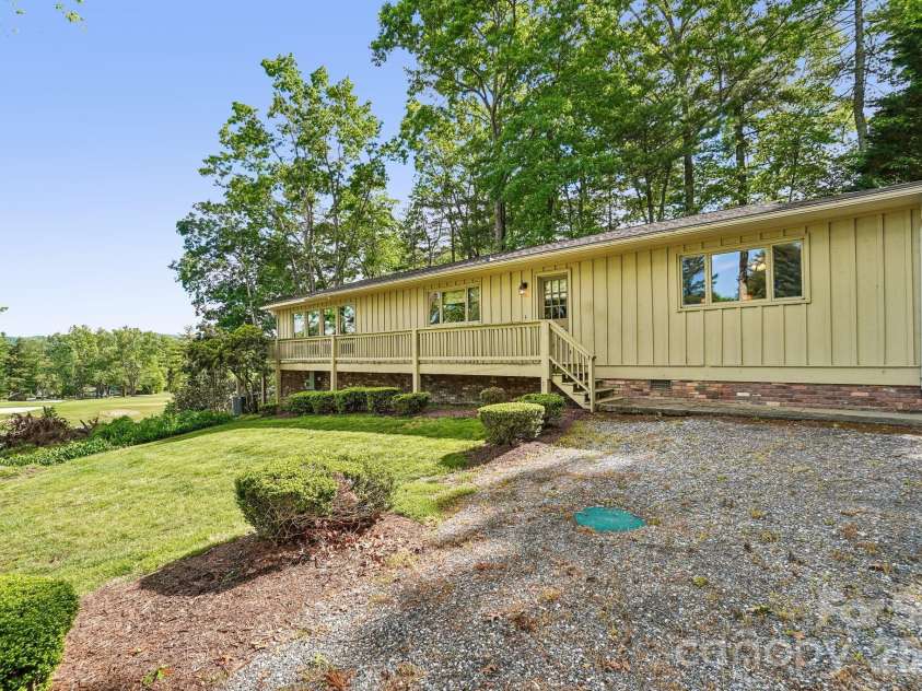 3 Greenbriar Woods Circle, Etowah, NC 28729.  MLS# CAR4380056, YatesRealty ID 28630. 