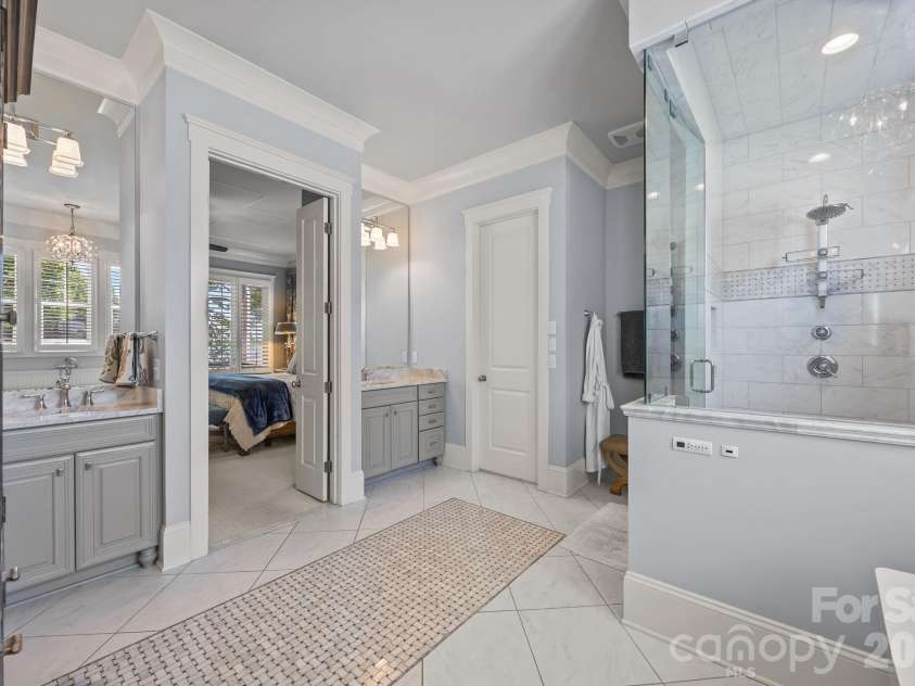 20727 Pointe Regatta Drive, Cornelius, NC 28031.  MLS# CAR4370865, YatesRealty ID 28632. 