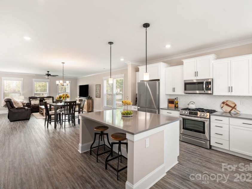 1100 Herrons Ferry Road, Rock Hill, SC 29730.  MLS# CAR4267185, YatesRealty ID 28633. Large island for cooking/entertaining
