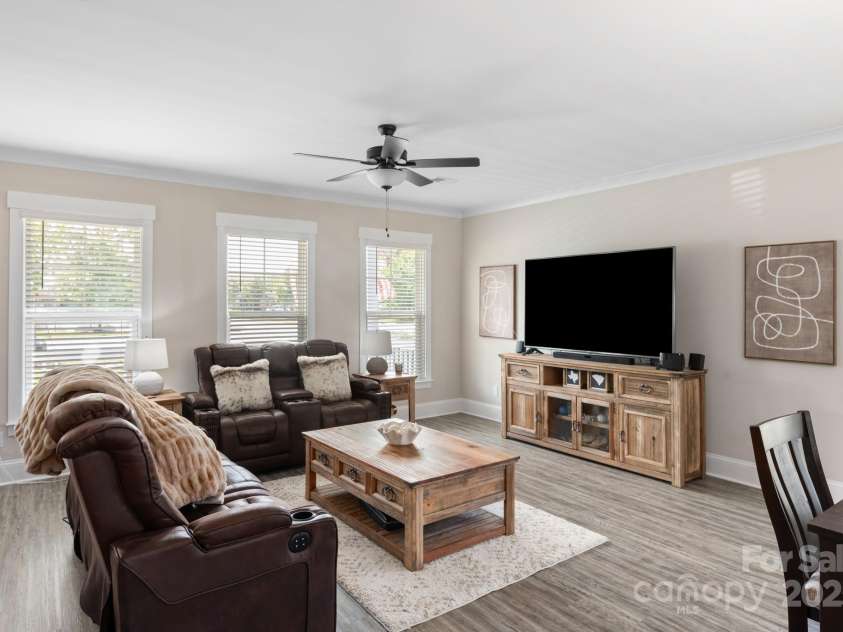 1100 Herrons Ferry Road, Rock Hill, SC 29730.  MLS# CAR4267185, YatesRealty ID 28633. Wall to wall windows