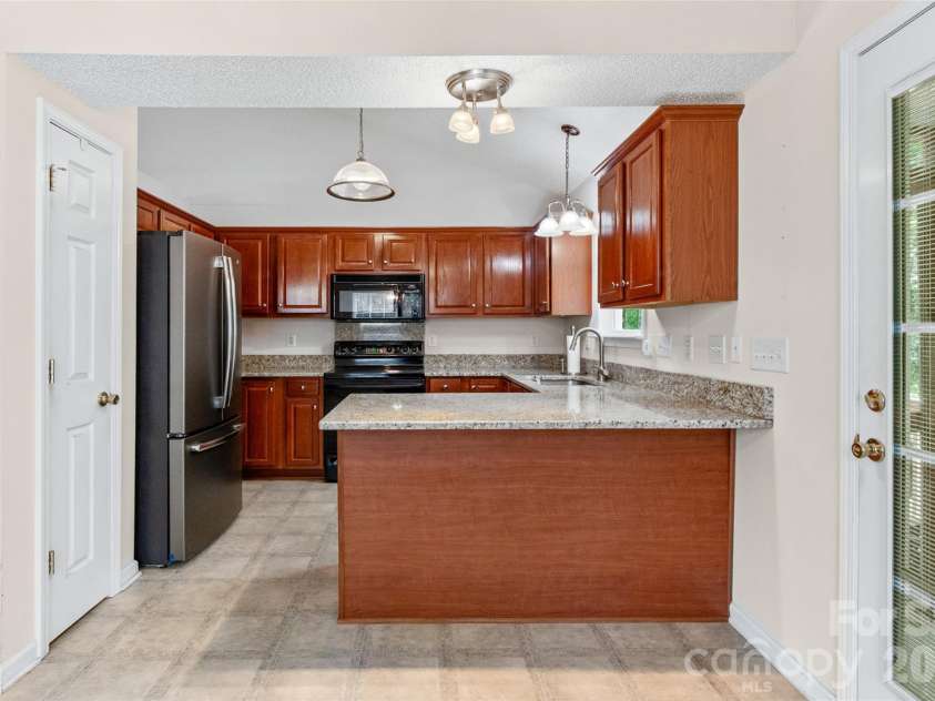 1190 Allison Bluff Trail, Rock Hill, SC 29732.  MLS# CAR4388923, YatesRealty ID 28633. 