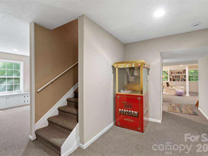 7900 Wilby Hollow Drive, Charlotte, NC 28270.  MLS# CAR4363566, YatesRealty ID 28634. 