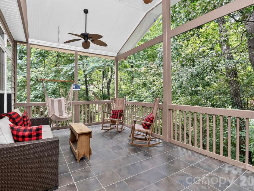 7900 Wilby Hollow Drive, Charlotte, NC 28270.  MLS# CAR4363566, YatesRealty ID 28634. 