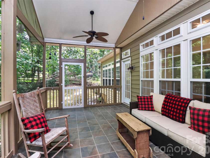 7900 Wilby Hollow Drive, Charlotte, NC 28270.  MLS# CAR4363566, YatesRealty ID 28634. 