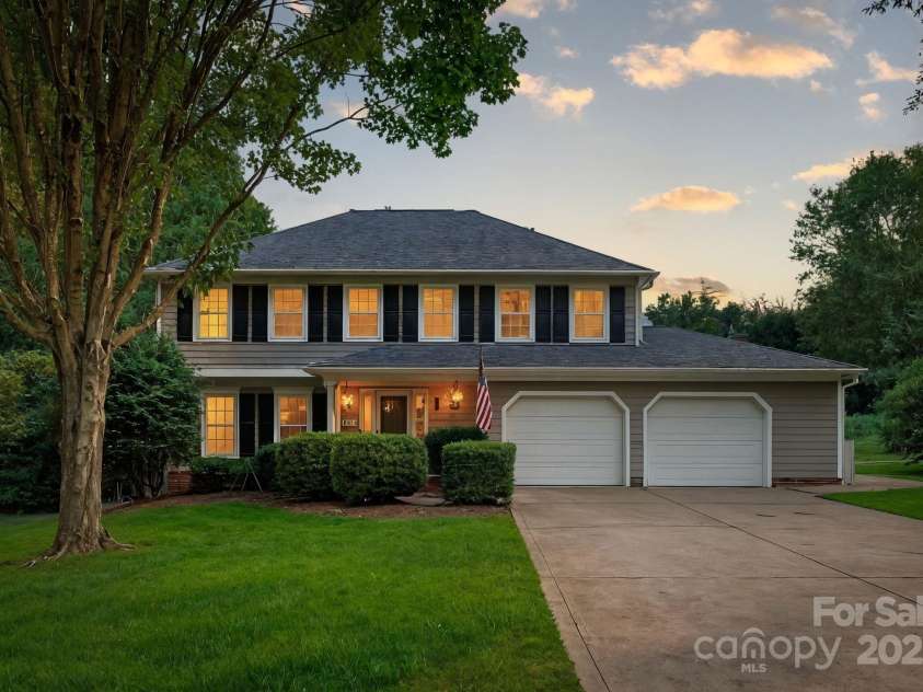 9313 Gilead Hill Court, Huntersville, NC 28078.  MLS# CAR4279738, YatesRealty ID 28634. 