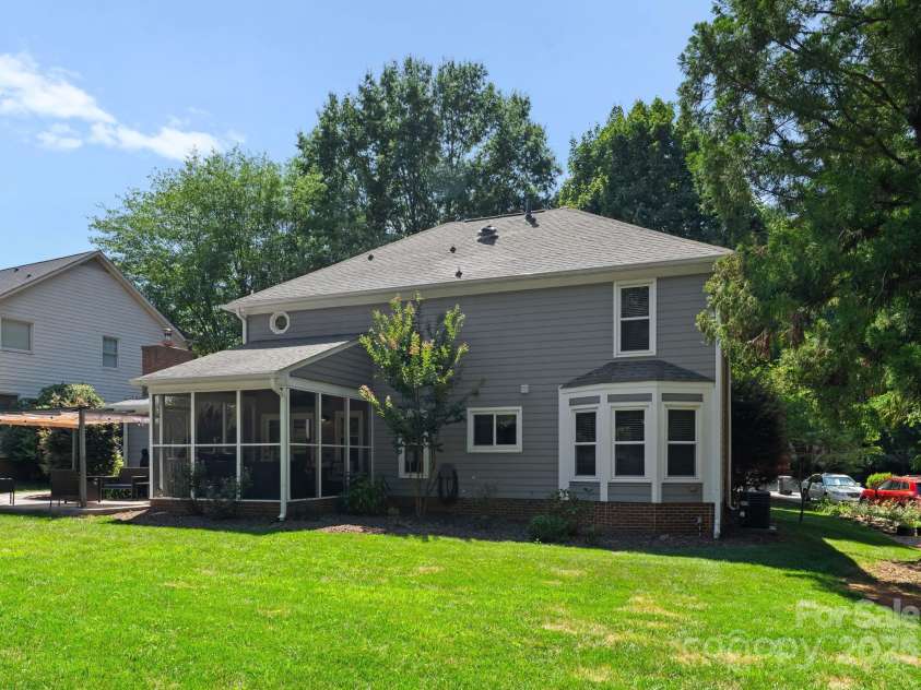 9313 Gilead Hill Court, Huntersville, NC 28078.  MLS# CAR4279738, YatesRealty ID 28634. 