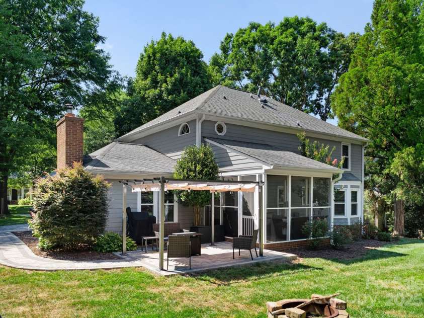 9313 Gilead Hill Court, Huntersville, NC 28078.  MLS# CAR4279738, YatesRealty ID 28634. 