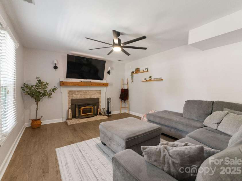 9313 Gilead Hill Court, Huntersville, NC 28078.  MLS# CAR4279738, YatesRealty ID 28634. 