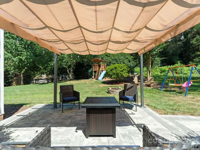 9313 Gilead Hill Court, Huntersville, NC 28078.  MLS# CAR4279738, YatesRealty ID 28634. 