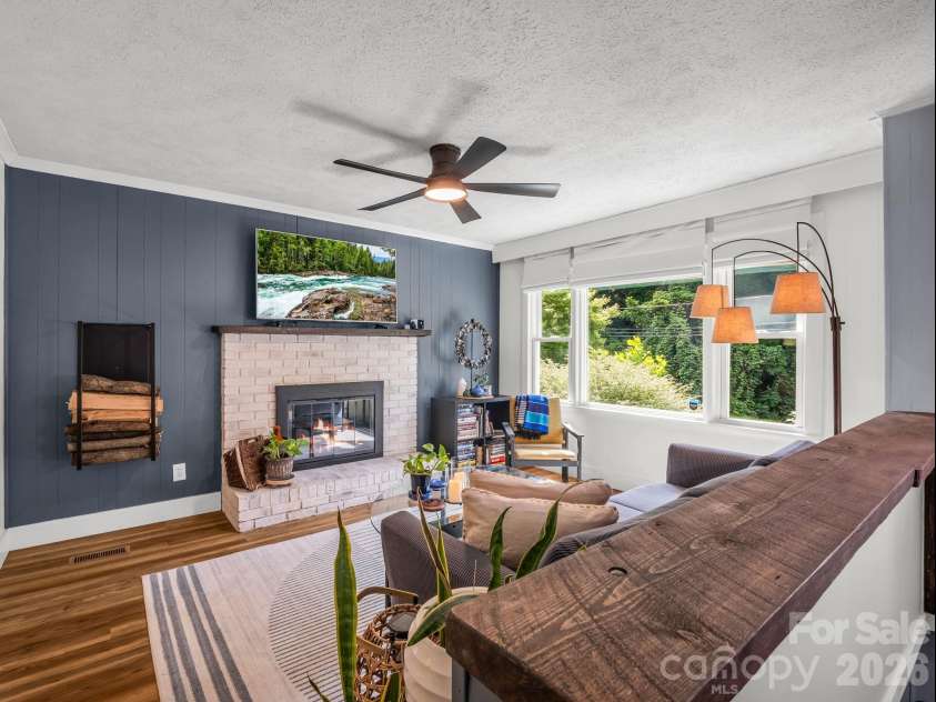 395 Howard Street, Tryon, NC 28782.  MLS# CAR4387885, YatesRealty ID 28635. 