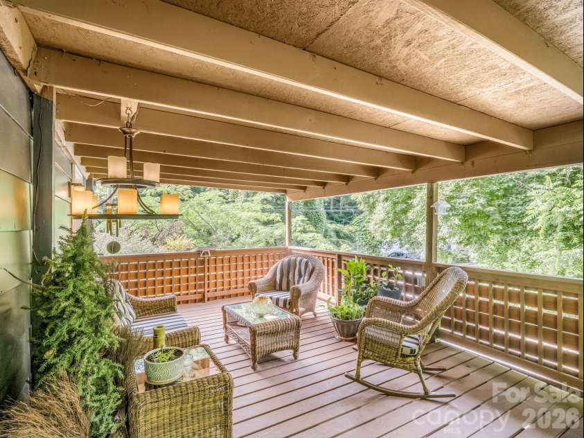 395 Howard Street, Tryon, NC 28782.  MLS# CAR4387885, YatesRealty ID 28635. 