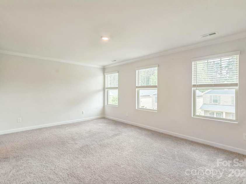 3215 Lisburn Street, Charlotte, NC 28227.  MLS# CAR4282848, YatesRealty ID 28636. 