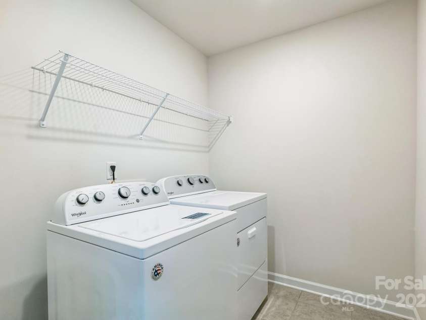 3215 Lisburn Street, Charlotte, NC 28227.  MLS# CAR4282848, YatesRealty ID 28636. 