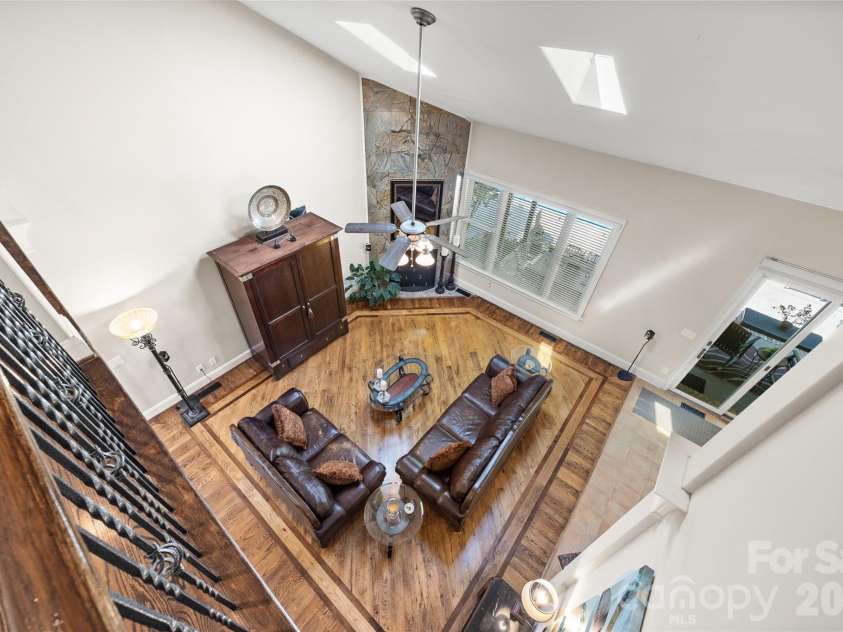 3417 Mayhew Forrest Lane, Mint Hill, NC 28227.  MLS# CAR4369945, YatesRealty ID 28636. Family Room