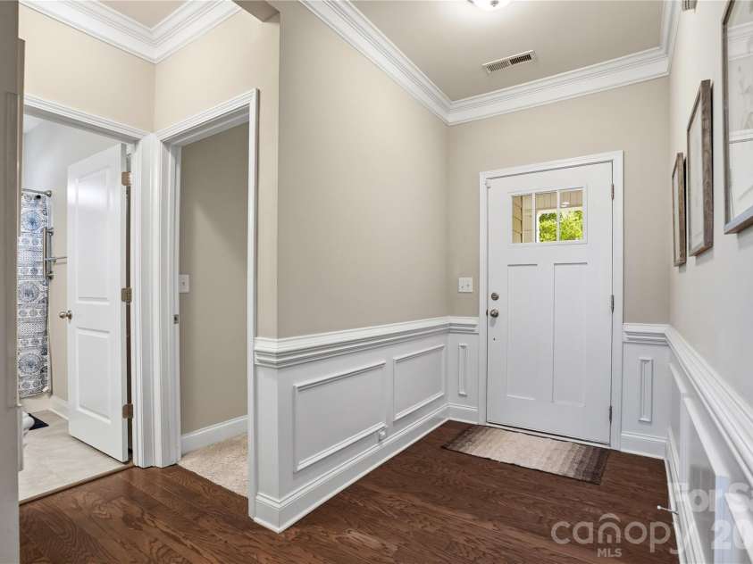 2444 Seagull Drive, Denver, NC 28037.  MLS# CAR4380894, YatesRealty ID 28637. 