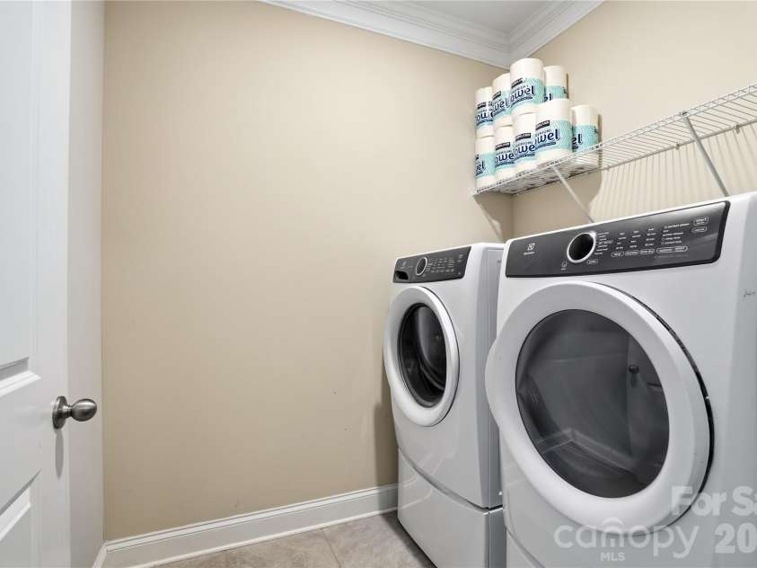 2444 Seagull Drive, Denver, NC 28037.  MLS# CAR4380894, YatesRealty ID 28637. 