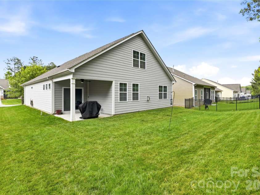 2444 Seagull Drive, Denver, NC 28037.  MLS# CAR4380894, YatesRealty ID 28637. 